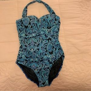 ASSETS brand blue paisley XL one piece swim suit built in bra flattering fit